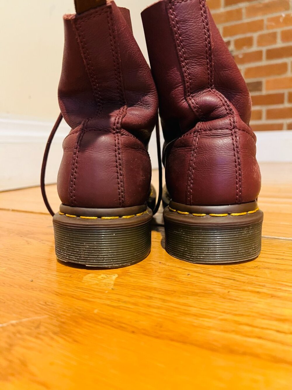 DR.MARTENS Women's 1460 Pascal VIRGINIA CHERRY RED Boots size 8 US - Picture 7 of 16